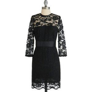 "So Noir, So Good" Black Lace Long Sleeve Dress 4